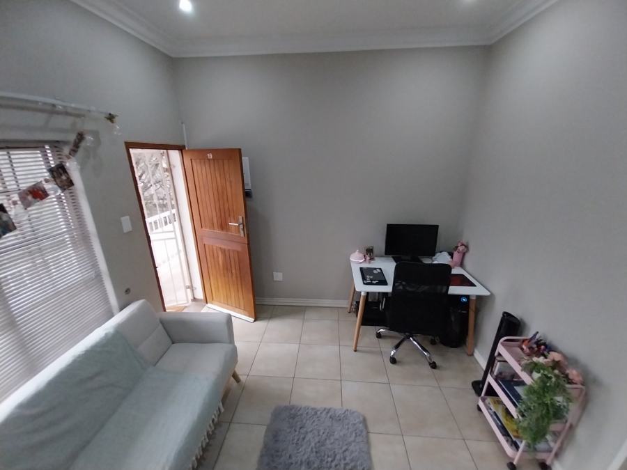 1 Bedroom Property for Sale in Die Bult North West